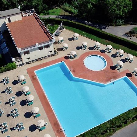 Le Residenze Di Santa Costanza - Mirto/Corbezzolo Aparthotel San Vincenzo Exterior photo