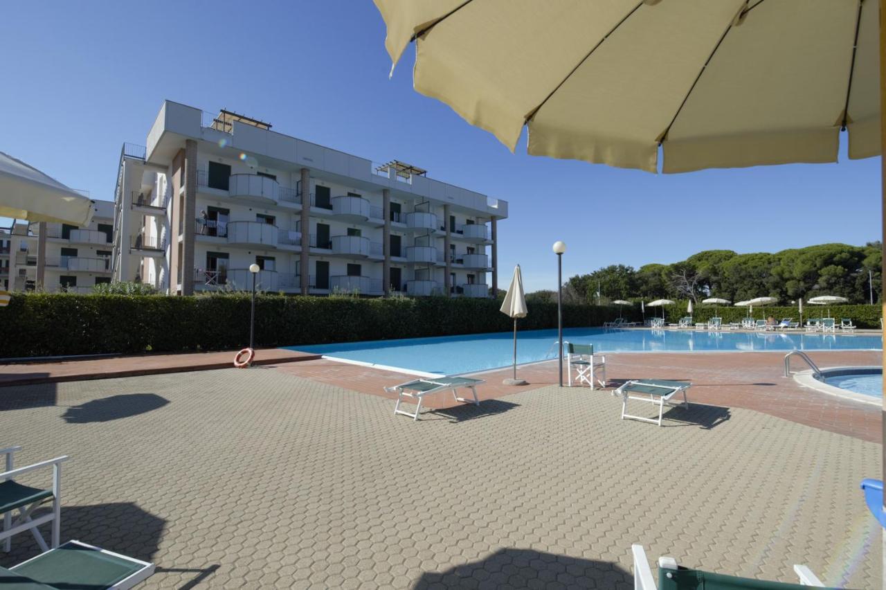 Le Residenze Di Santa Costanza - Mirto/Corbezzolo Aparthotel San Vincenzo Exterior photo